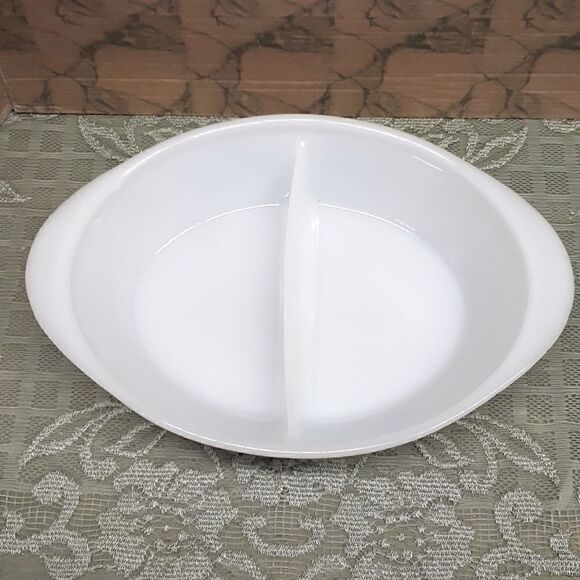 Vintage Glasbake White Milk Glass Blue Thistle Oval Divided Casserole Dish J2352 - Picture 2 of 5